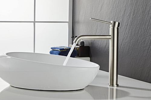 شیر روشویی نصب شده