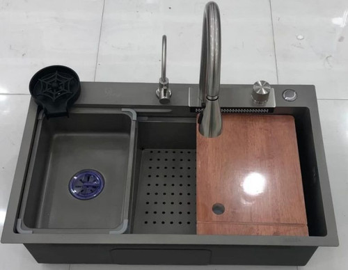 ۵. سینک Hovadio با طراحی آبشار